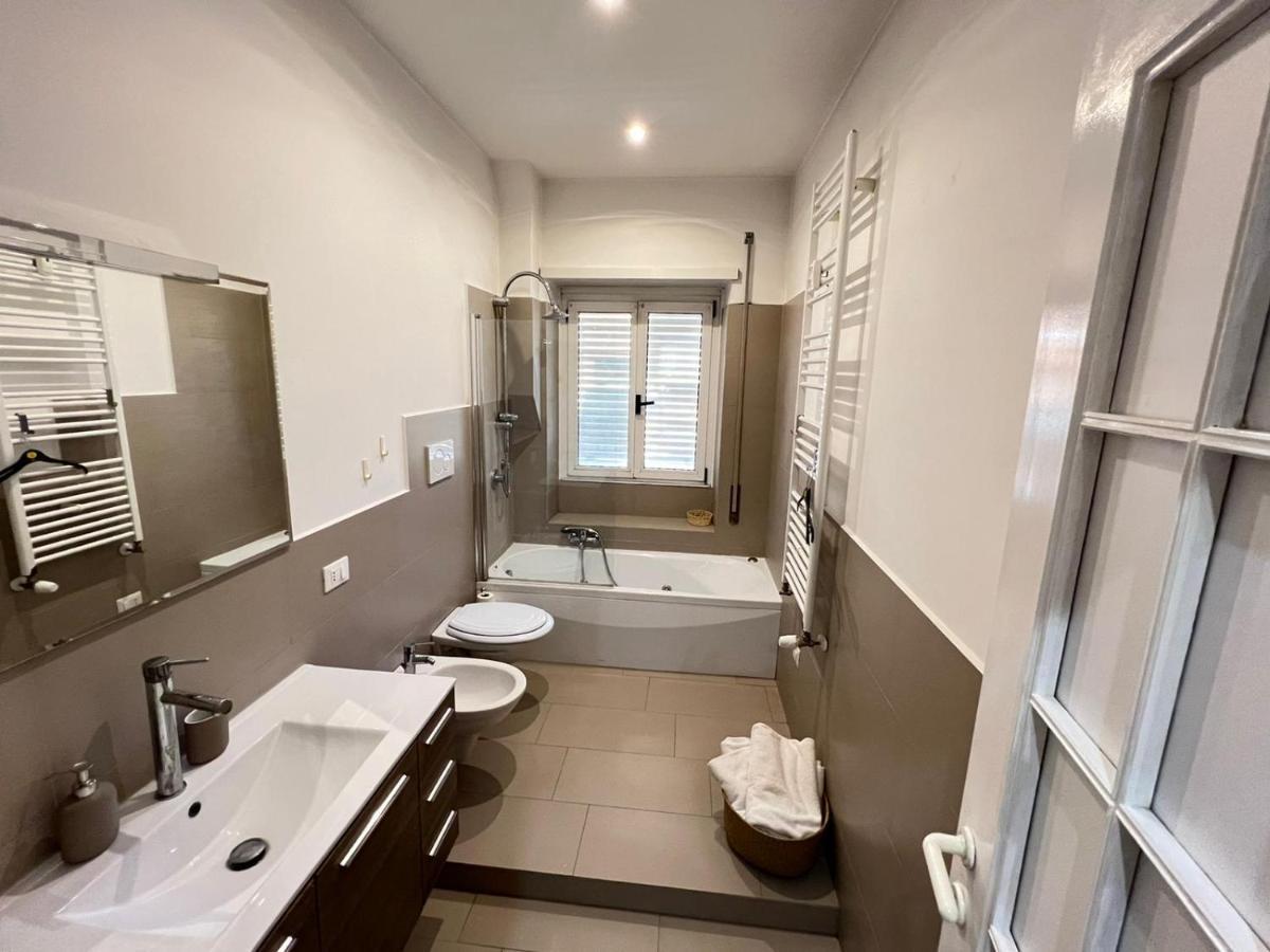 Js Appartament Luxury Apartamento